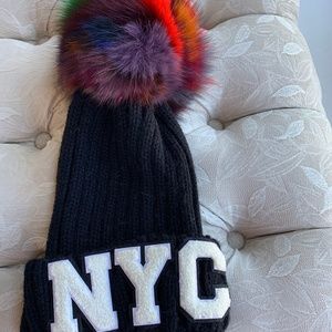 JOCELYN NYC Fox Fur Pom-Pom hat NWT!!!👍💜💜